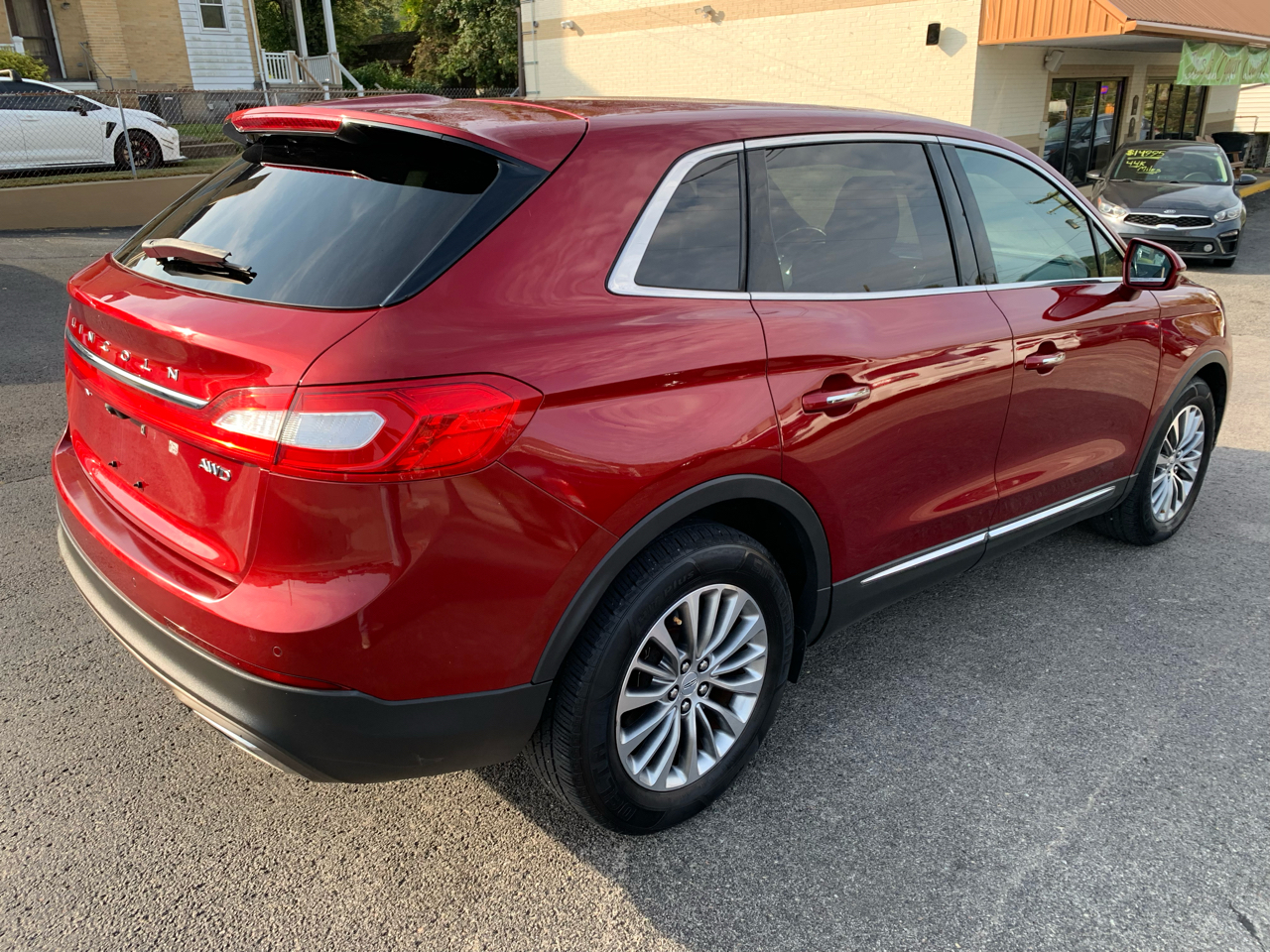 2016 Lincoln MKX Select Base photo 3