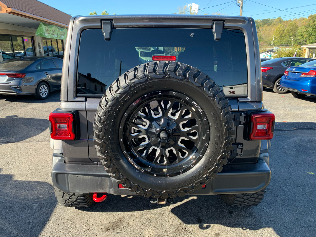 2021 Jeep Wrangler Unlimited Rubicon photo 2