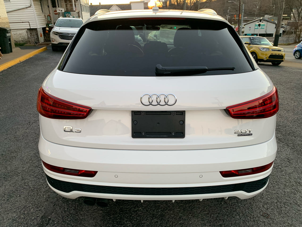 2016 Audi Q3 Prestige photo 3