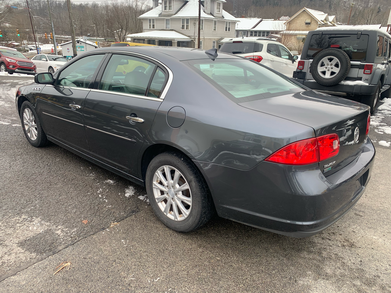 2011 Buick Lucerne CXL photo 3