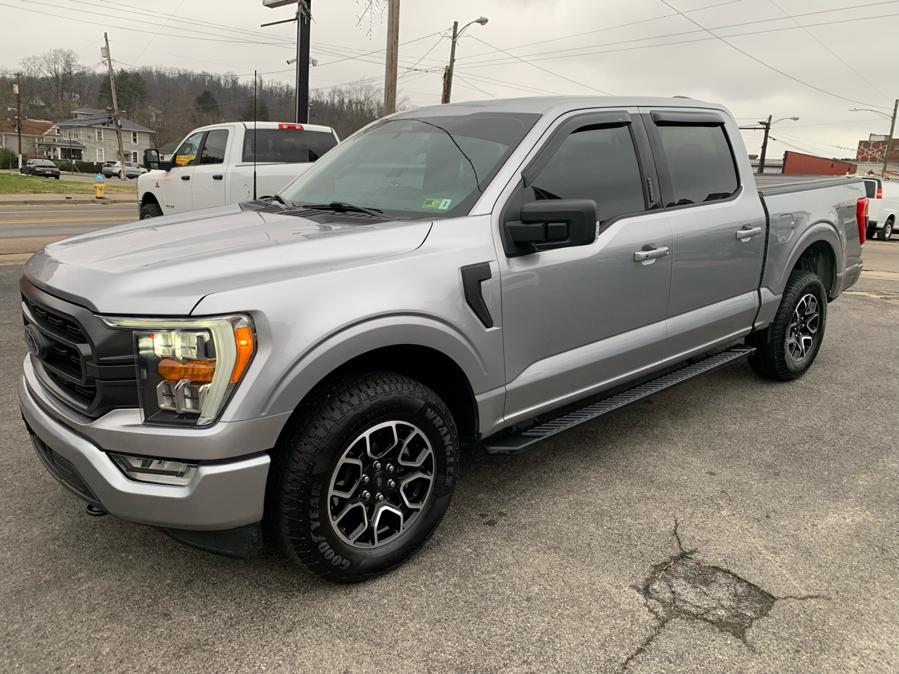 Ford F-150 XLT SuperCrew 5.5-ft. Bed 4WD 2022