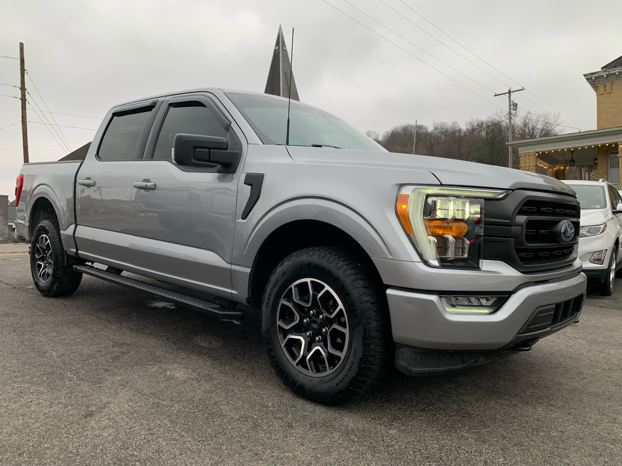 Ford F-150 XLT SuperCrew 5.5-ft. Bed 4WD 2022