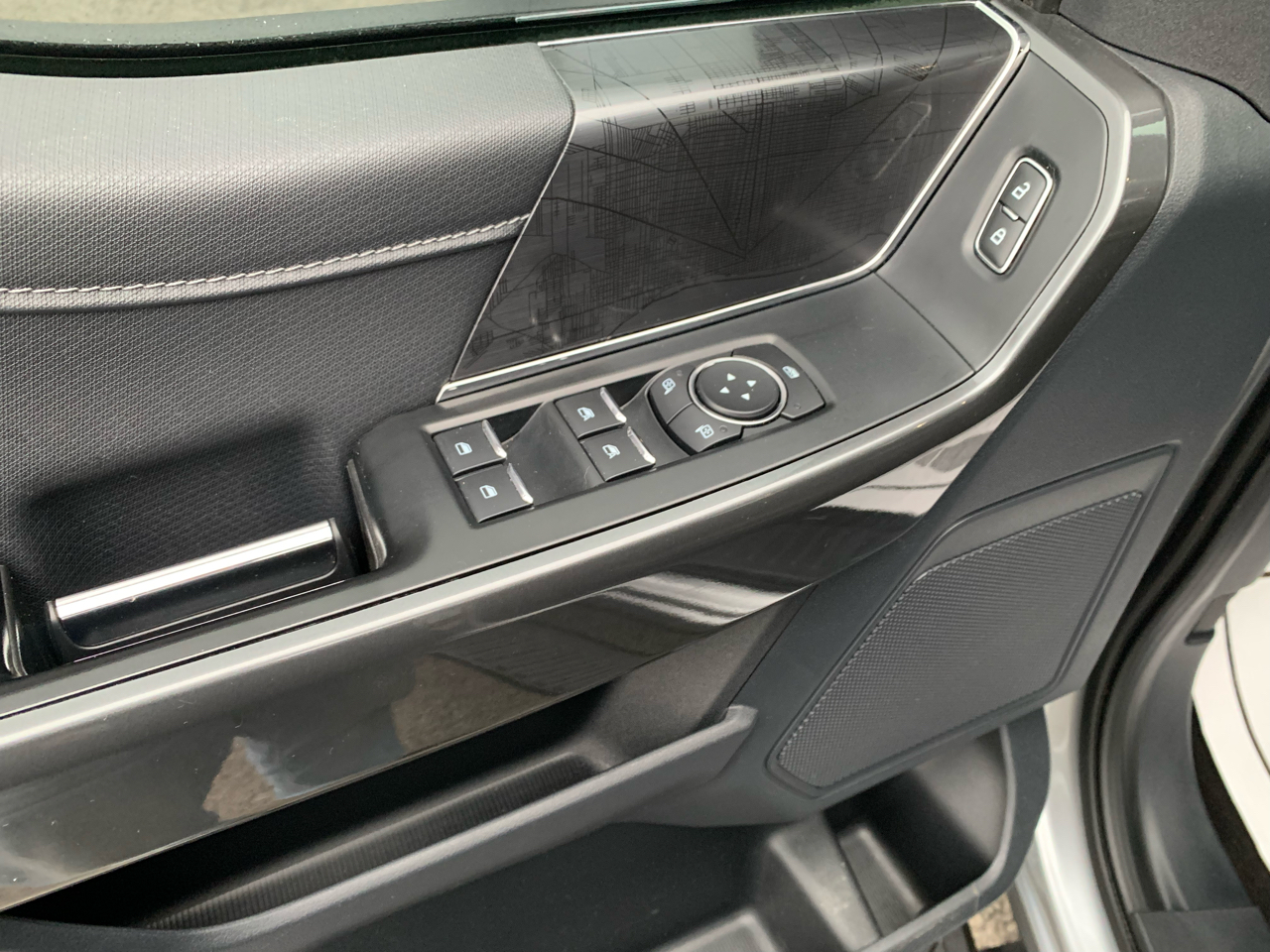 Ford F-150 XLT SuperCrew 5.5-ft. Bed 4WD 2022