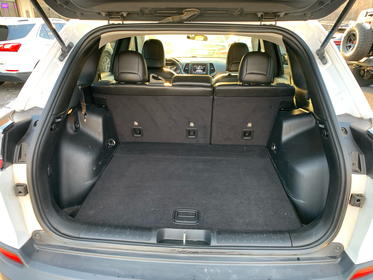 Jeep Cherokee Latitude Plus 4WD 2019