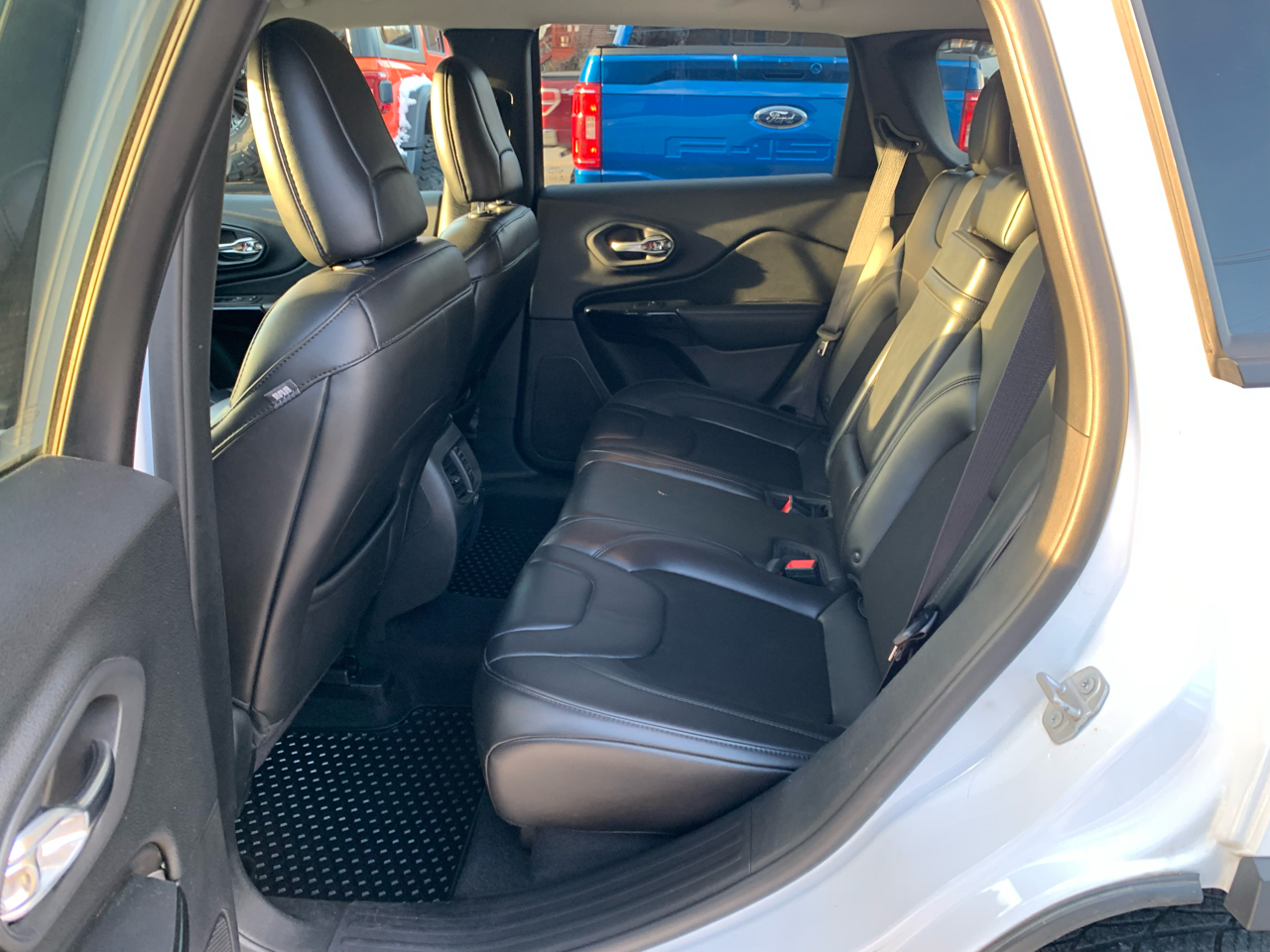 Jeep Cherokee Latitude Plus 4WD 2019