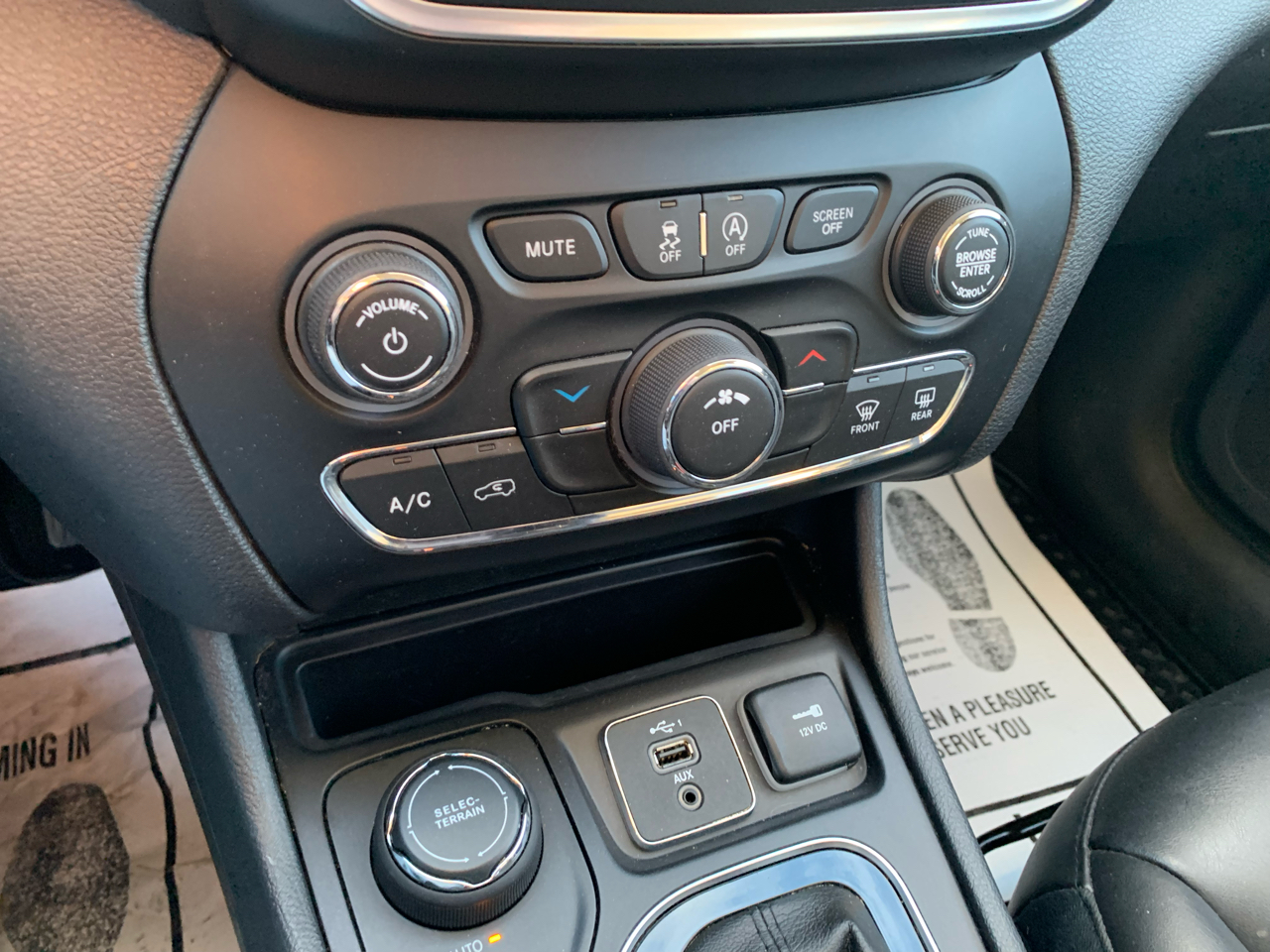 Jeep Cherokee Latitude Plus 4WD 2019