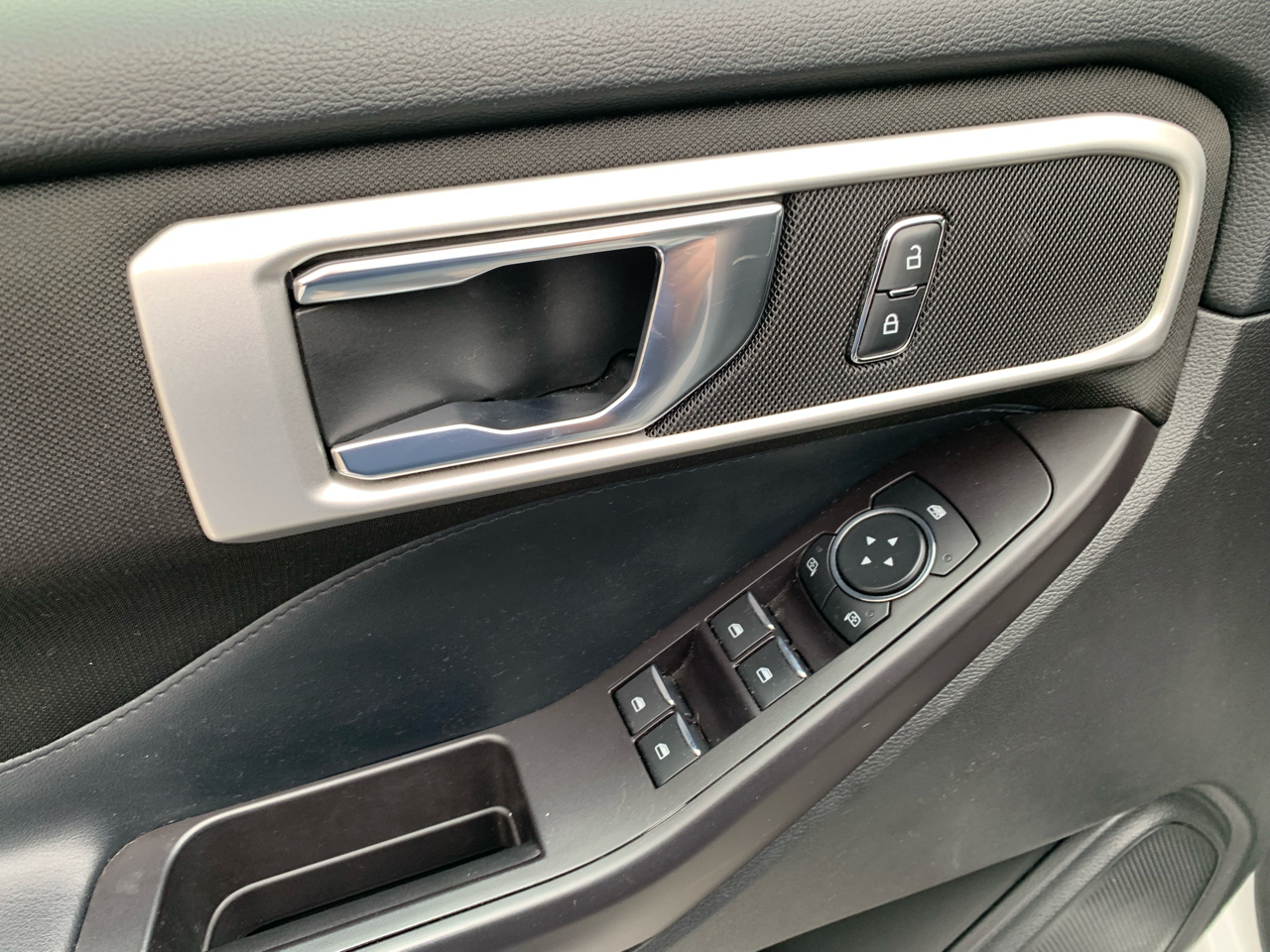 Ford Explorer XLT AWD 2020