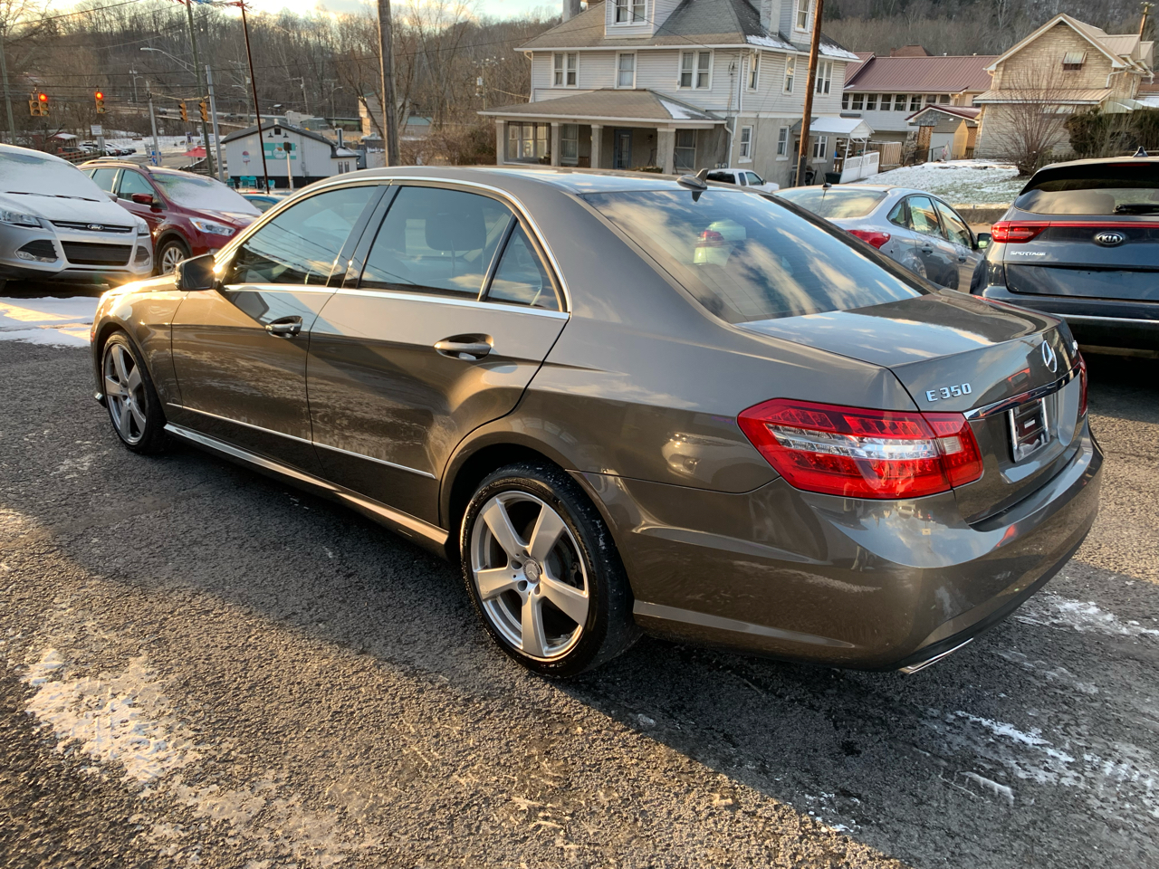 Mercedes-Benz E-Class E350 Sedan 4MATIC 2010