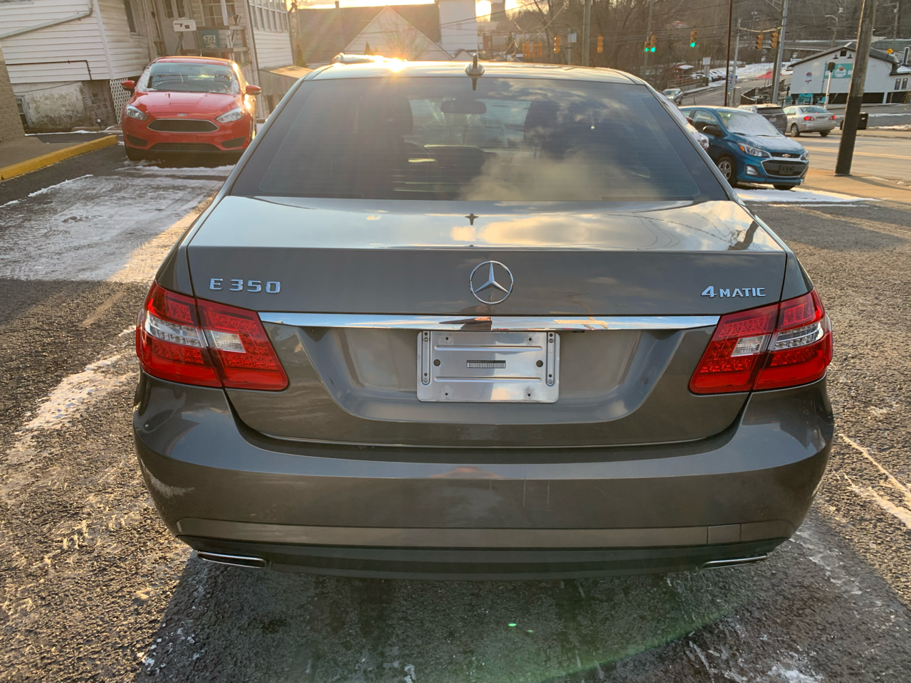 Mercedes-Benz E-Class E350 Sedan 4MATIC 2010