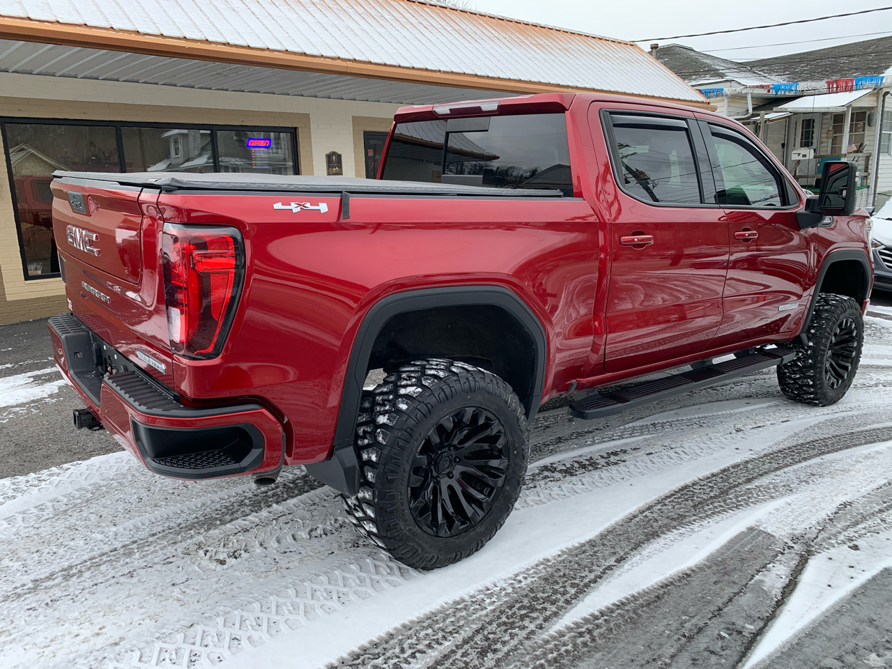 GMC Sierra 1500 Elevation Crew Cab Short Box 4WD 2021