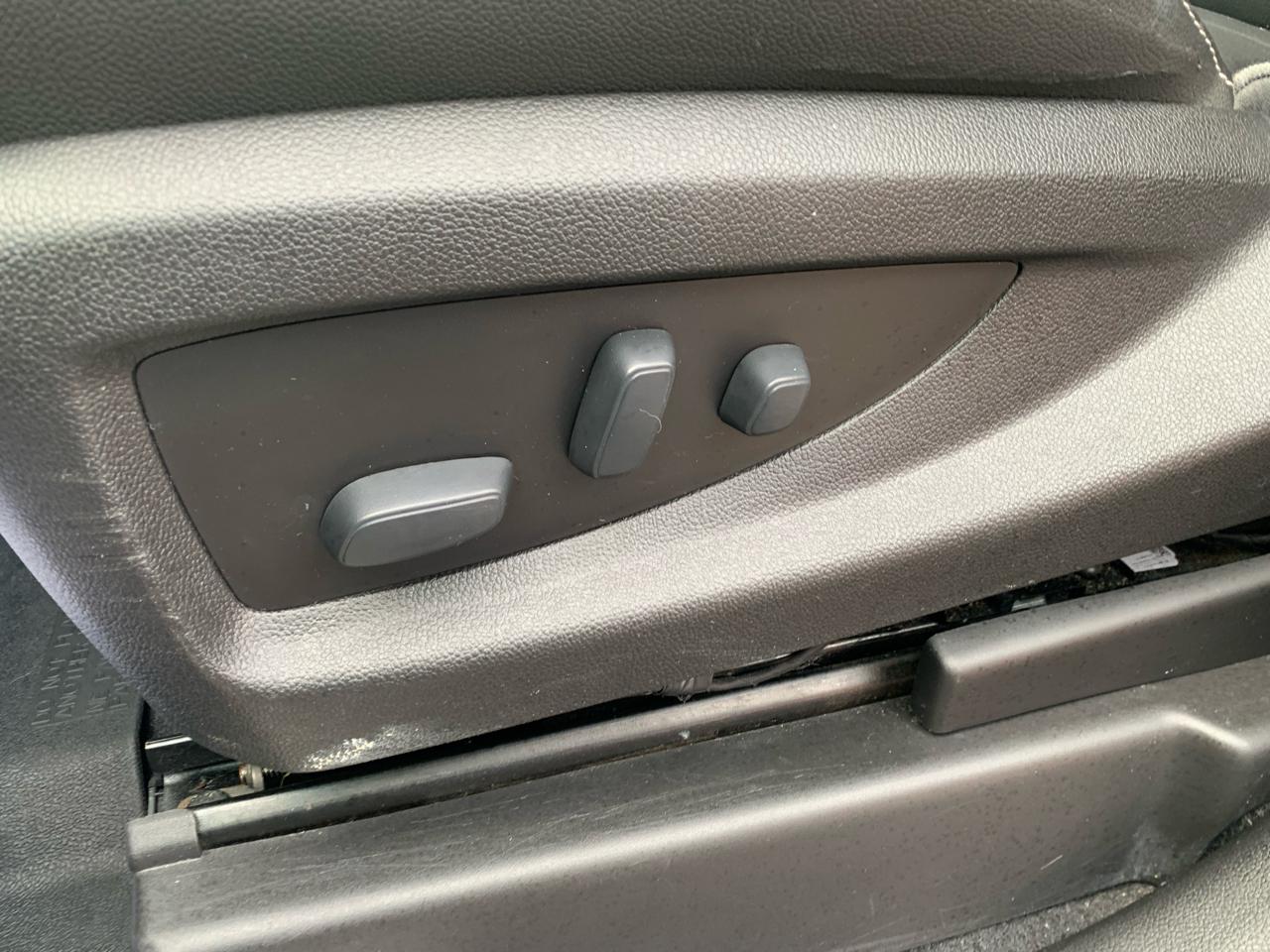 Chevrolet Suburban LT 4WD 2019