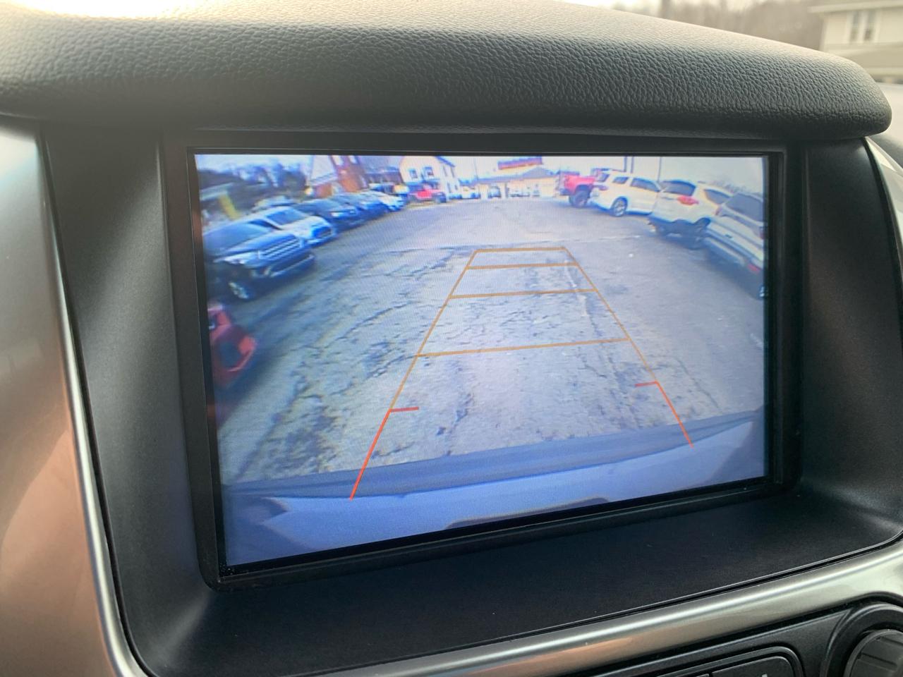 Chevrolet Suburban LT 4WD 2019