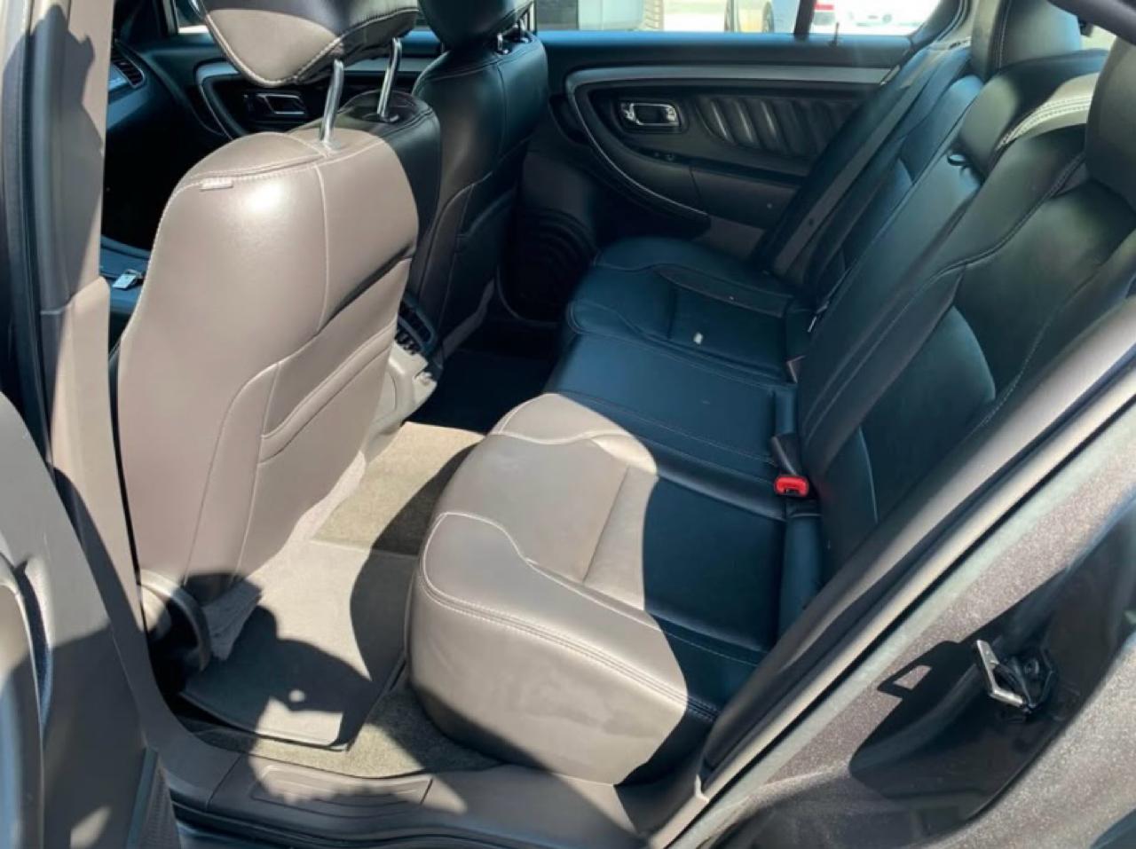 Ford Taurus SEL AWD 2015