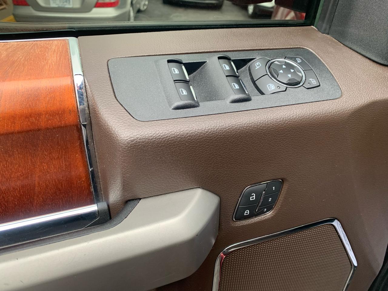 Ford F-150 King-Ranch SuperCrew 5.5-ft. 4WD 2019