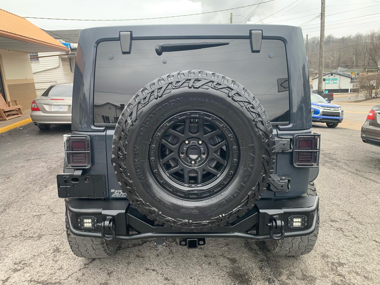 Jeep Wrangler Unlimited Sport 4WD 2017