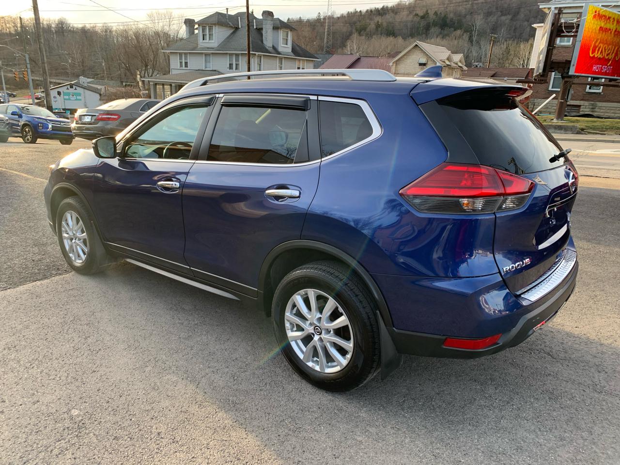 Nissan Rogue SV AWD 2017