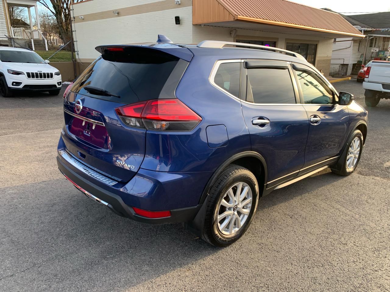 Nissan Rogue SV AWD 2017