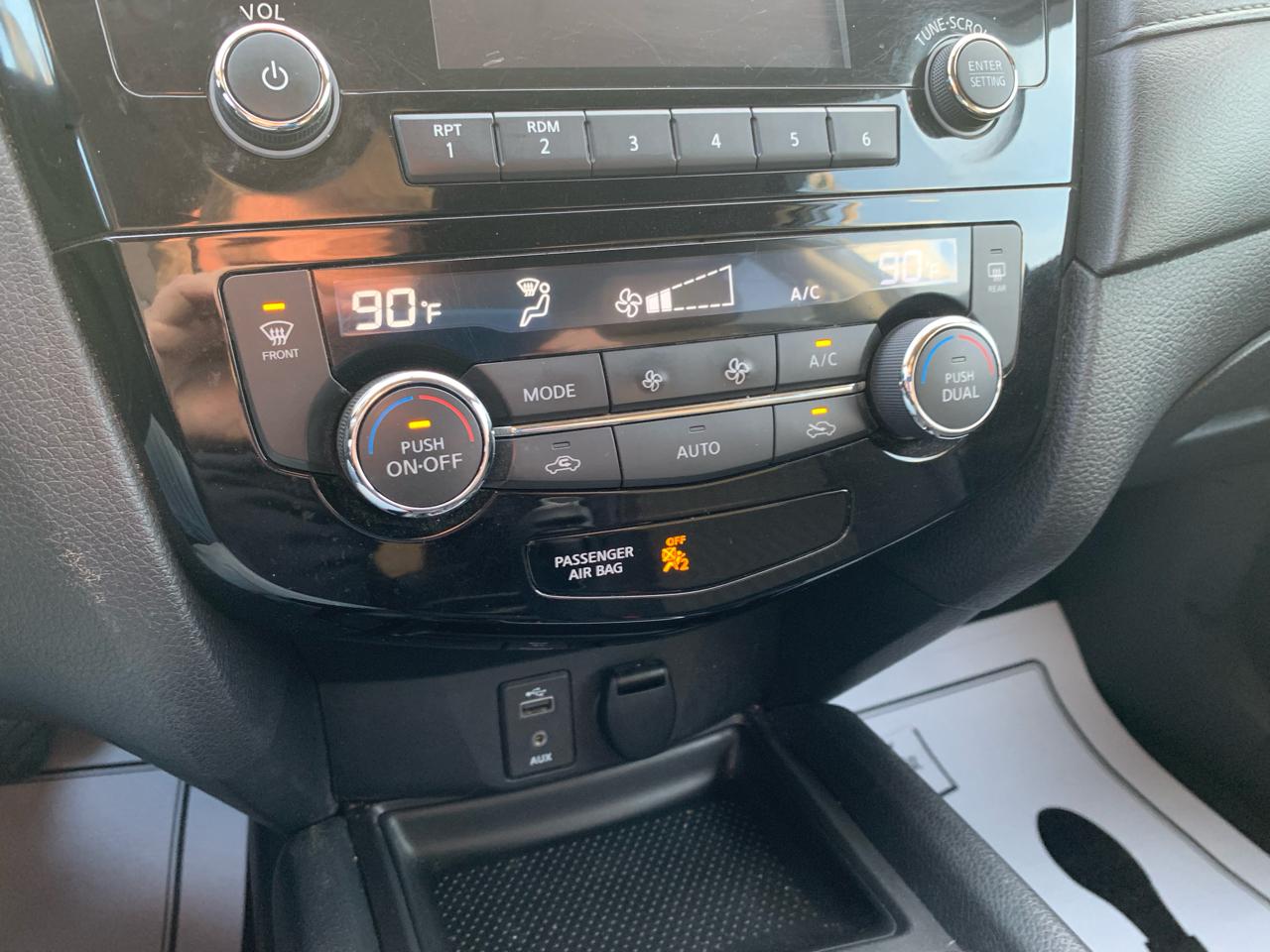 Nissan Rogue SV AWD 2017