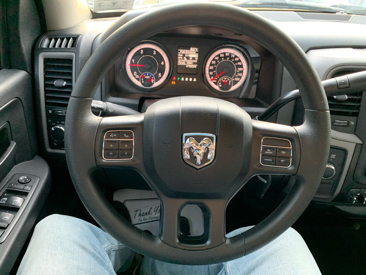 RAM 2500 Tradesman Crew Cab SWB 4WD 2018