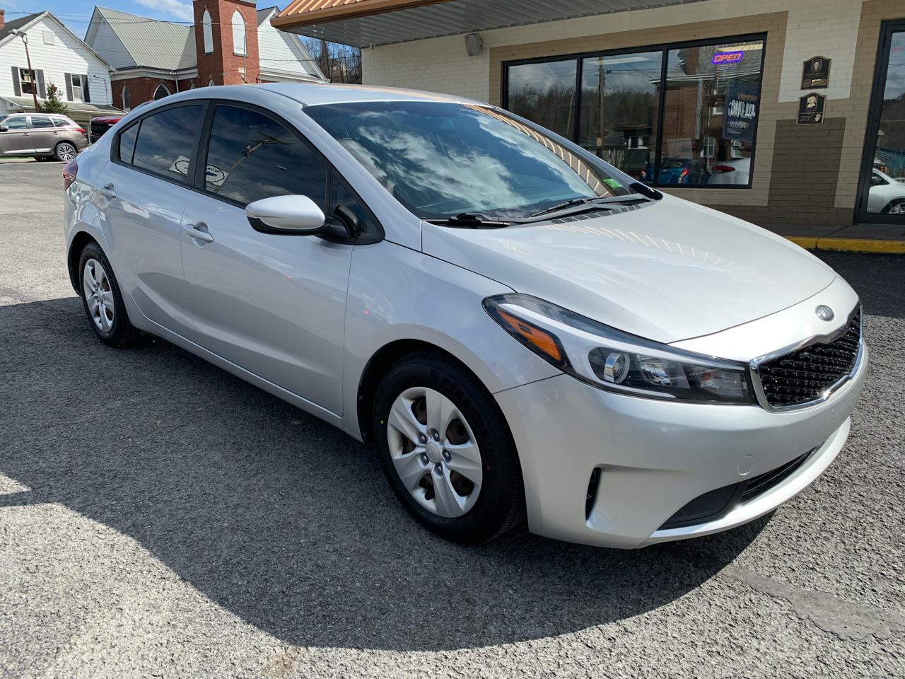 Kia Forte LX 6A 2018