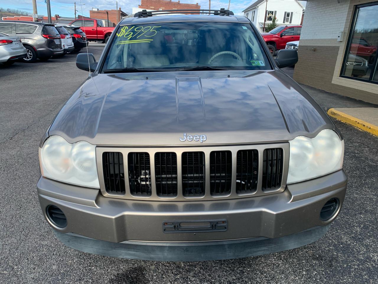 Jeep Grand Cherokee Laredo 4WD 2005