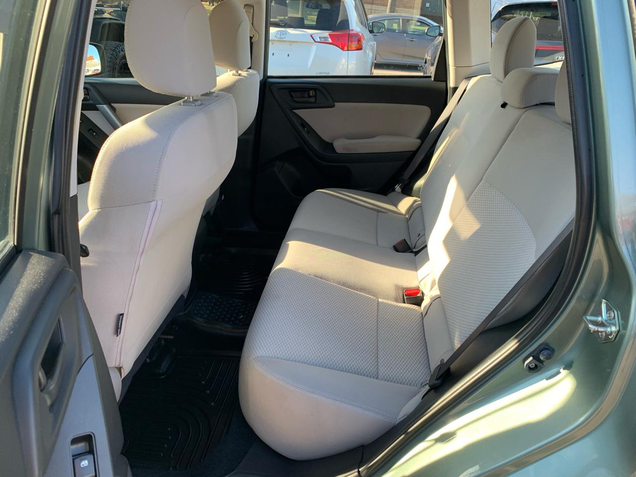 Subaru Forester 2.5i Premium 2015