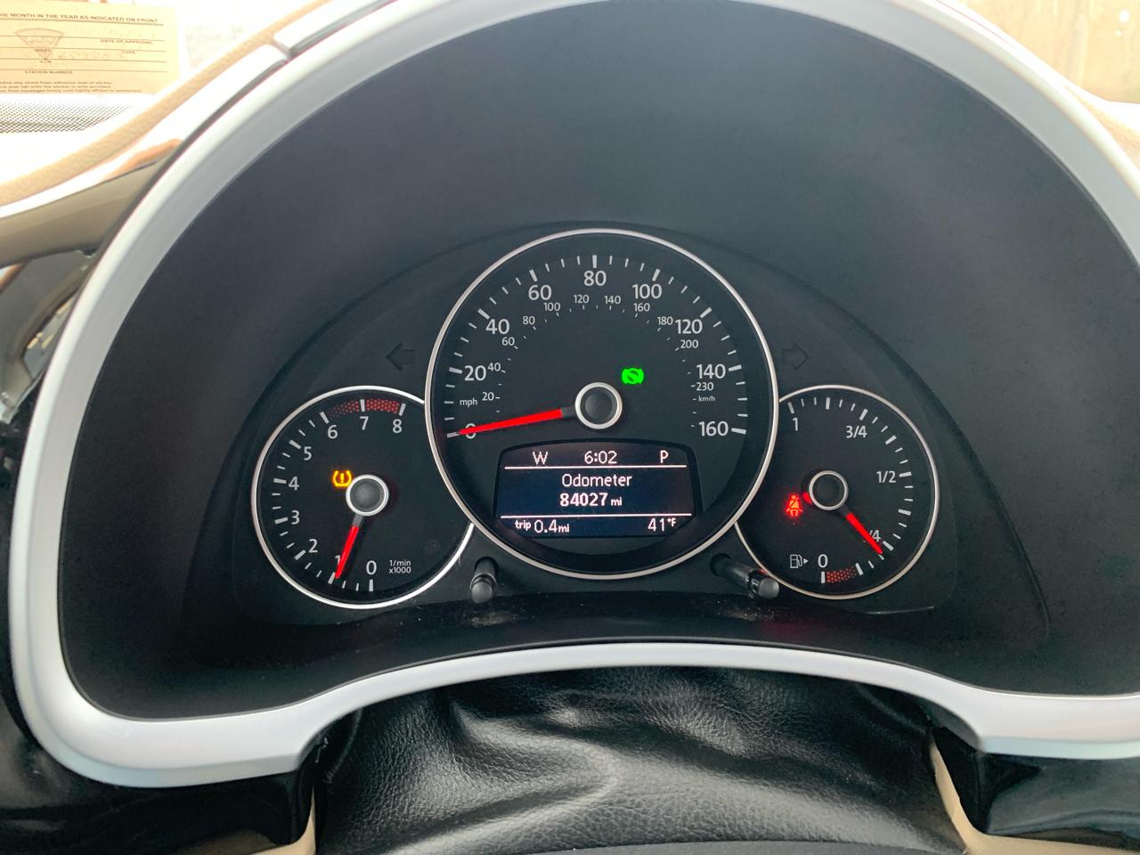 Volkswagen Beetle 2.5L 2D Coupe 2012