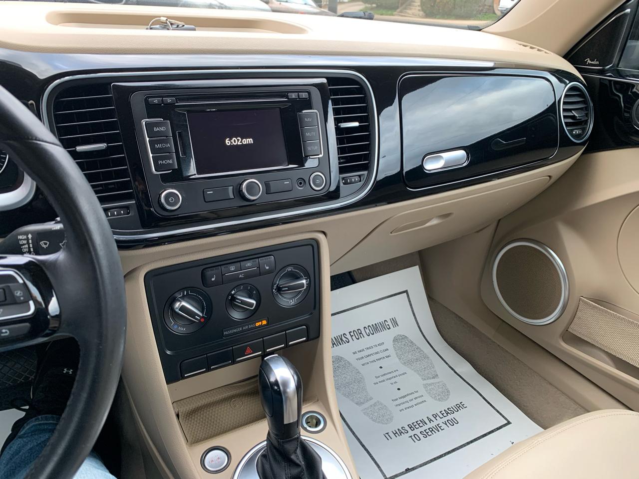 Volkswagen Beetle 2.5L 2D Coupe 2012