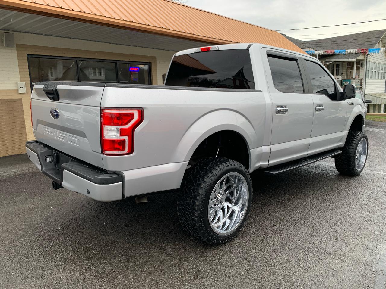 Ford F-150 XL SuperCrew 5.5-ft. Bed 4WD 2019