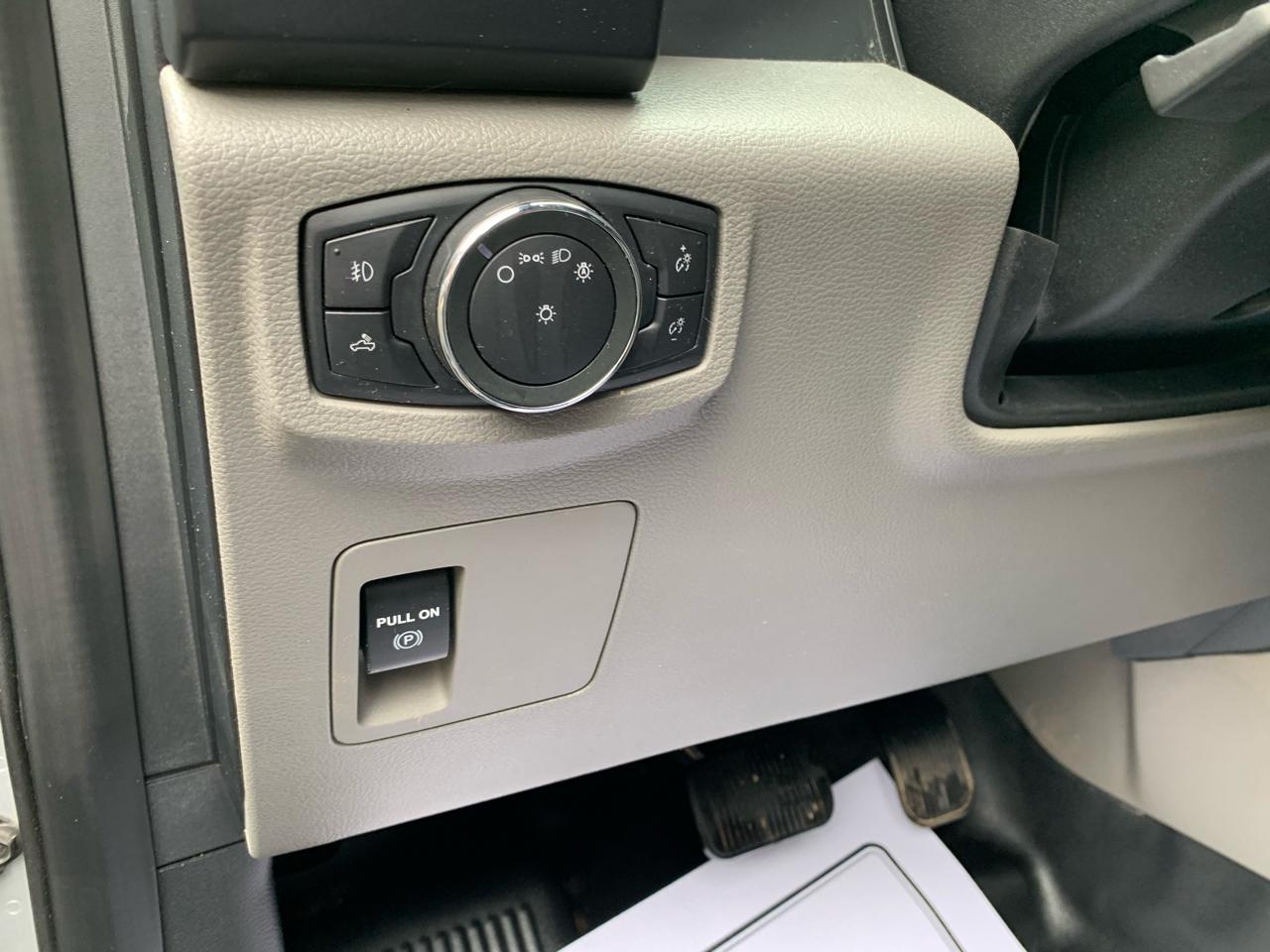 Ford F-150 XL SuperCrew 5.5-ft. Bed 4WD 2019