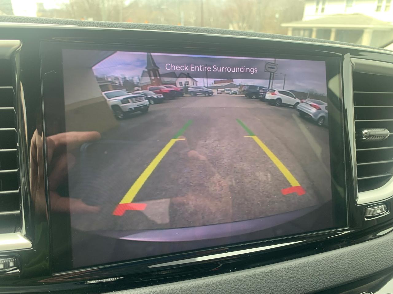 Chrysler Pacifica Touring L 2023