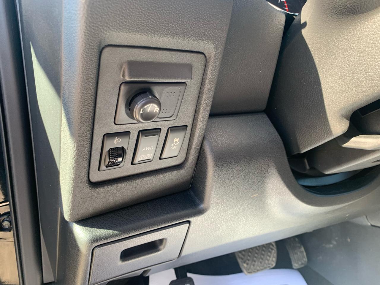 Nissan Rogue S AWD 2013