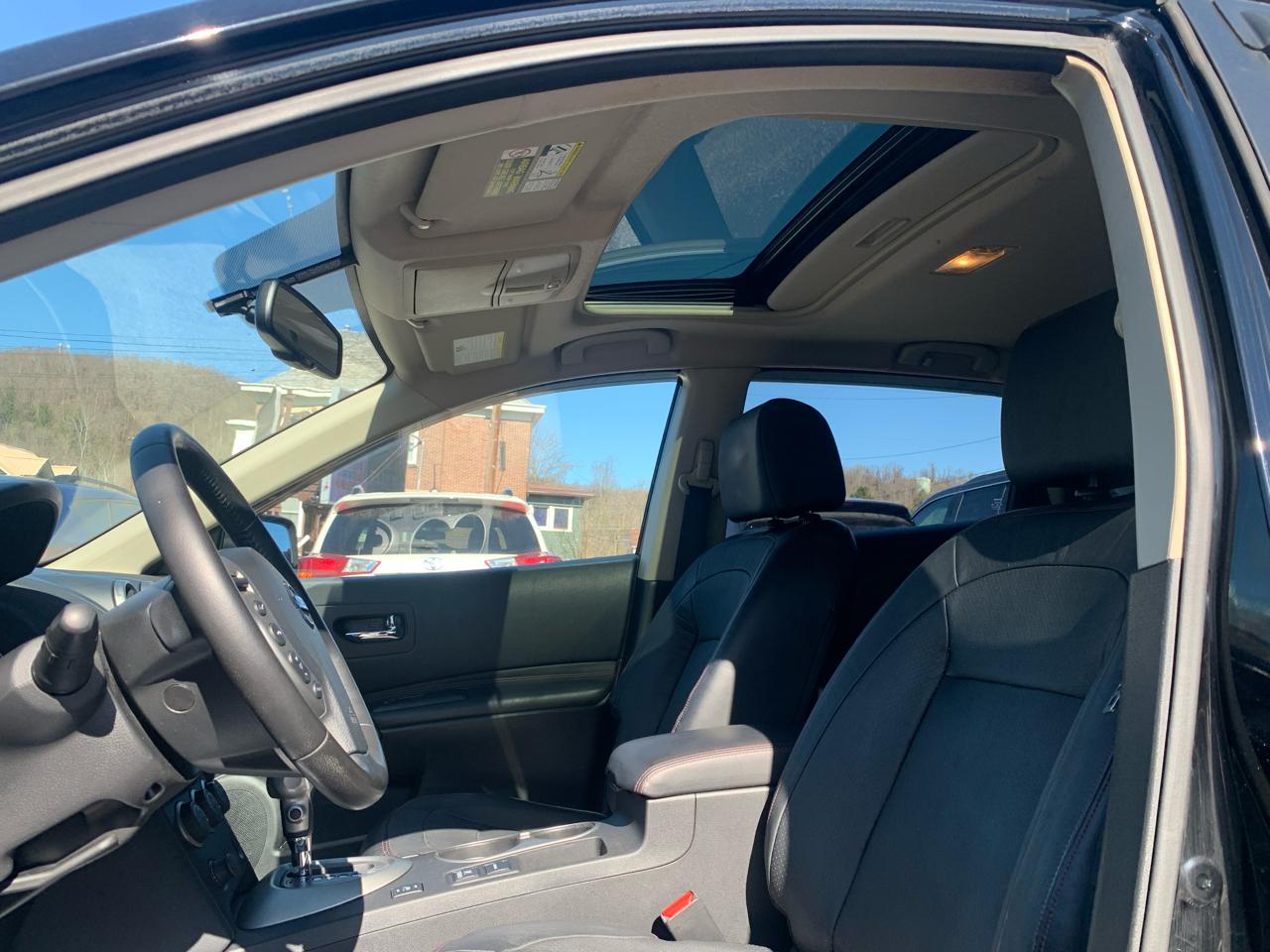 Nissan Rogue S AWD 2013