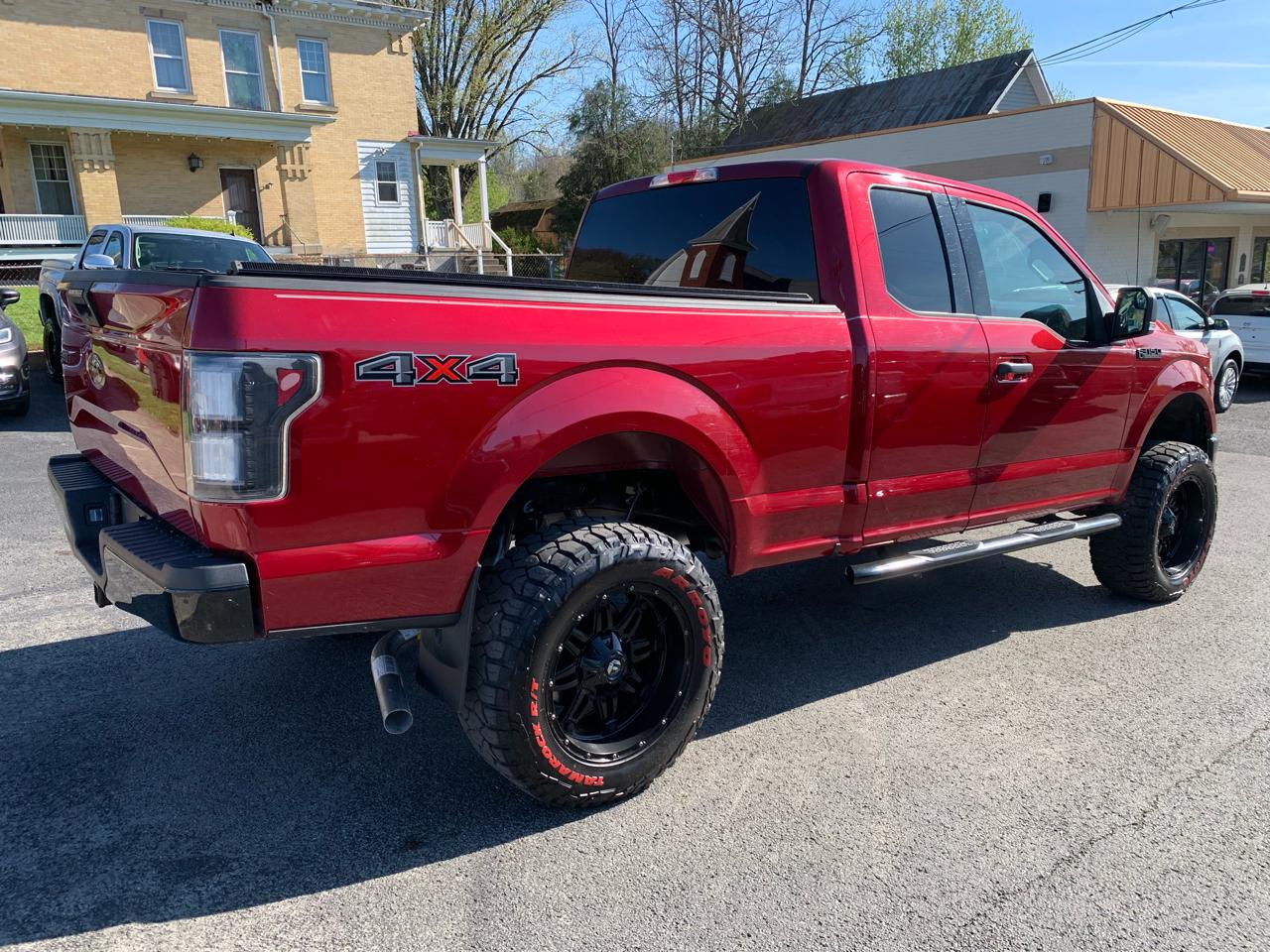 Ford F-150 XLT SuperCab 6.5-ft. Bed 4WD 2017