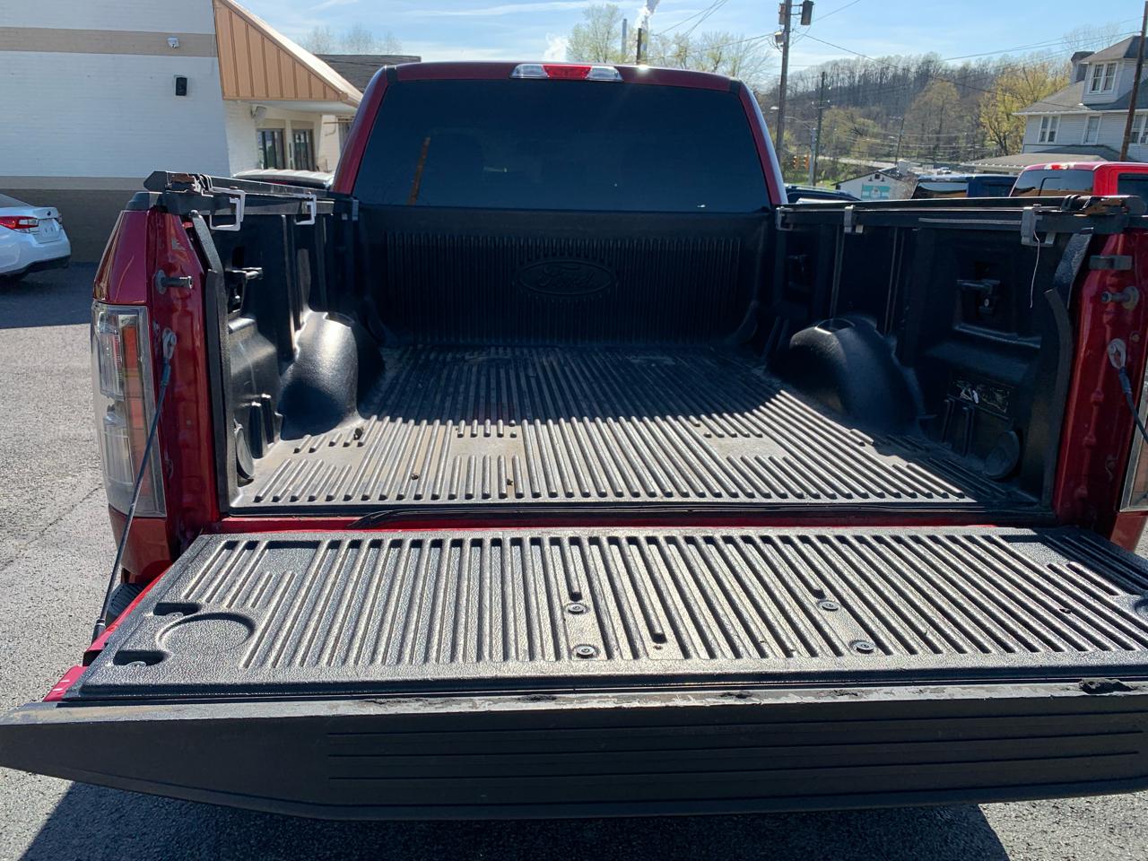 Ford F-150 XLT SuperCab 6.5-ft. Bed 4WD 2017