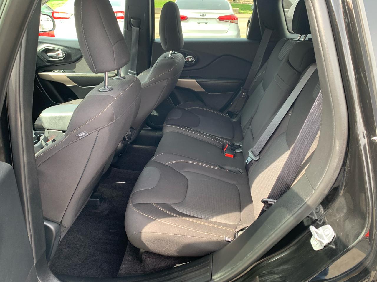 Jeep Cherokee Latitude 4WD 2017