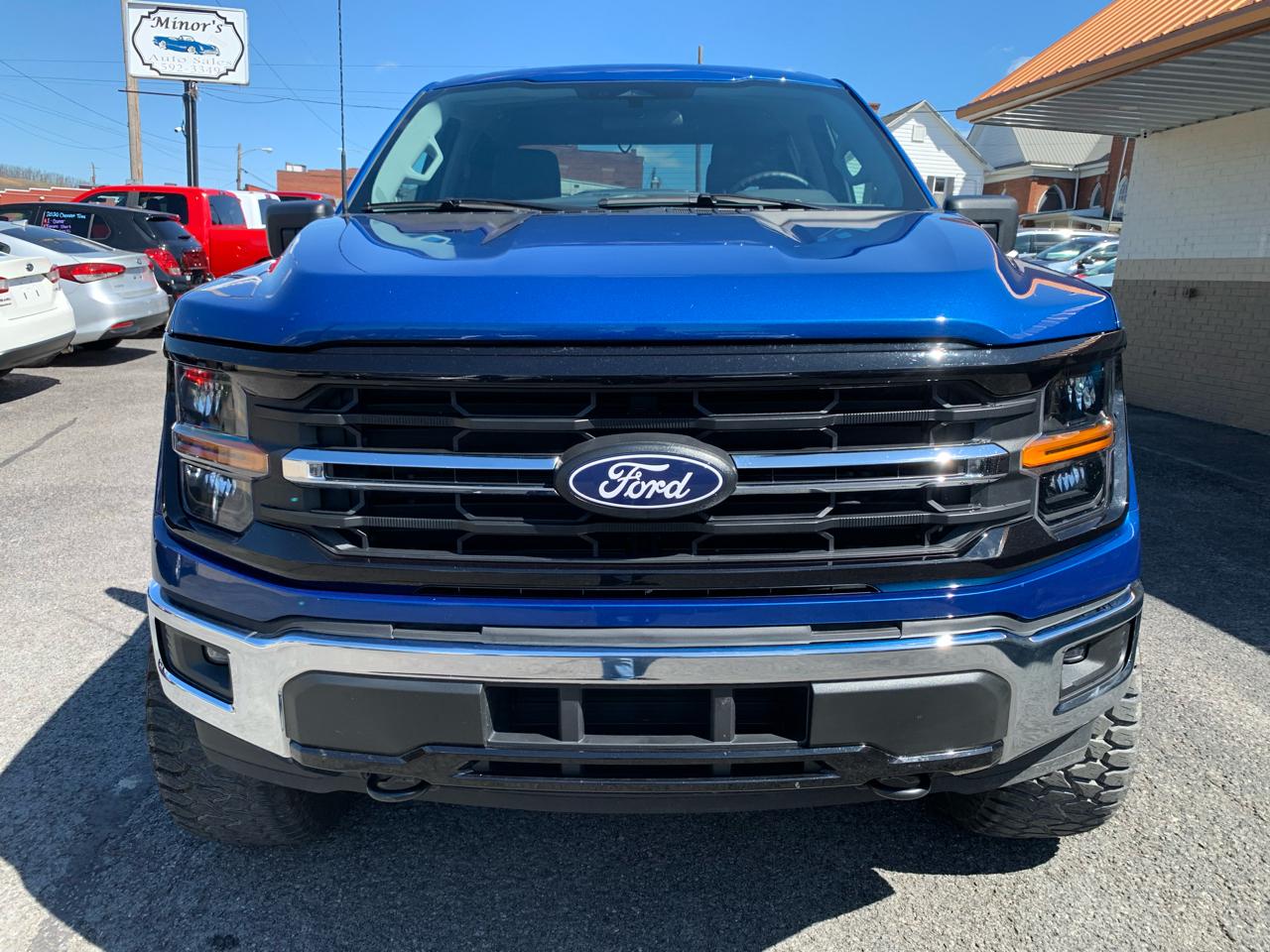 Ford F-150 XLT SuperCrew 4WD 2025