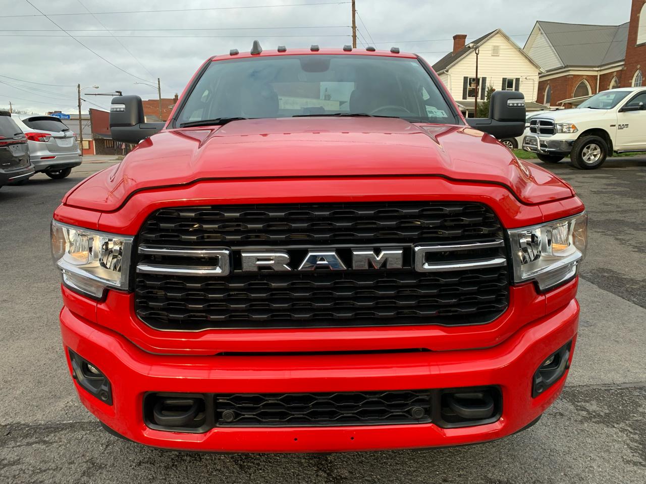 RAM 2500 Big Horn Crew Cab 4WD SWB 2024