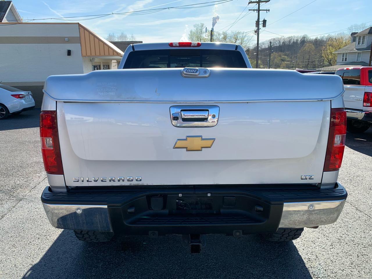 Chevrolet Silverado 1500 LTZ Crew Cab 4WD 2013