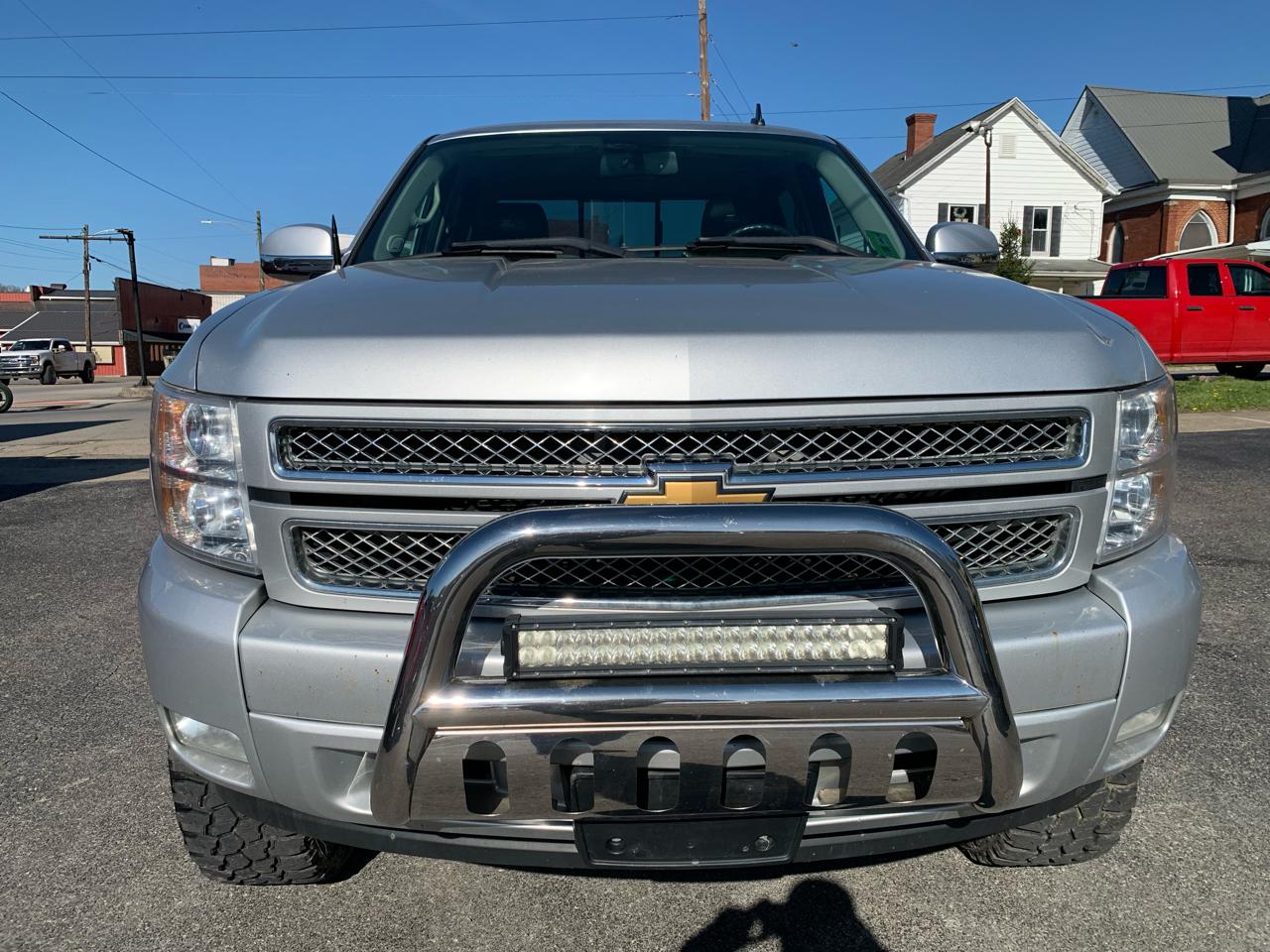 Chevrolet Silverado 1500 LTZ Crew Cab 4WD 2013