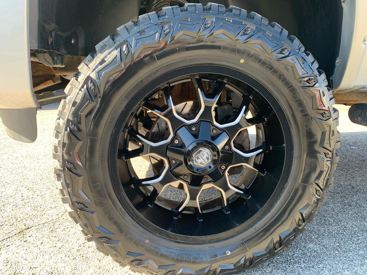 Chevrolet Silverado 1500 LTZ Crew Cab 4WD 2013