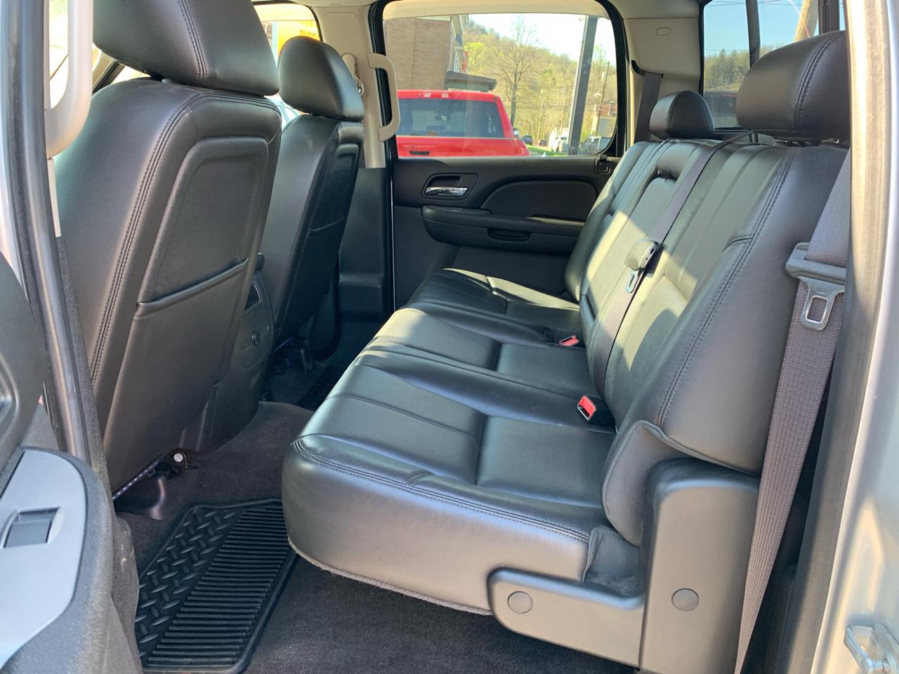 Chevrolet Silverado 1500 LTZ Crew Cab 4WD 2013