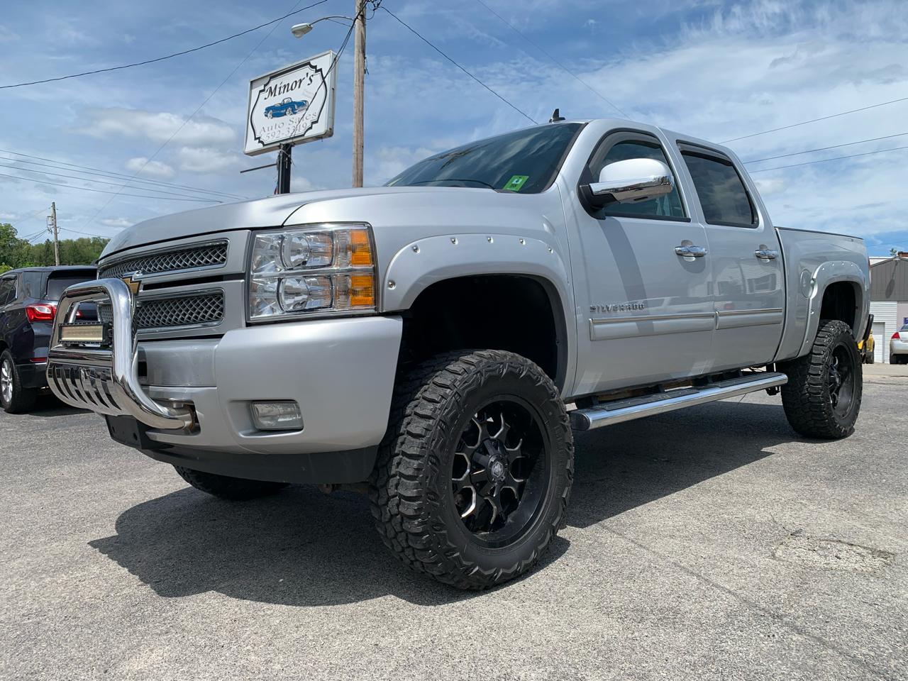 Chevrolet Silverado 1500 LTZ Crew Cab 4WD 2013