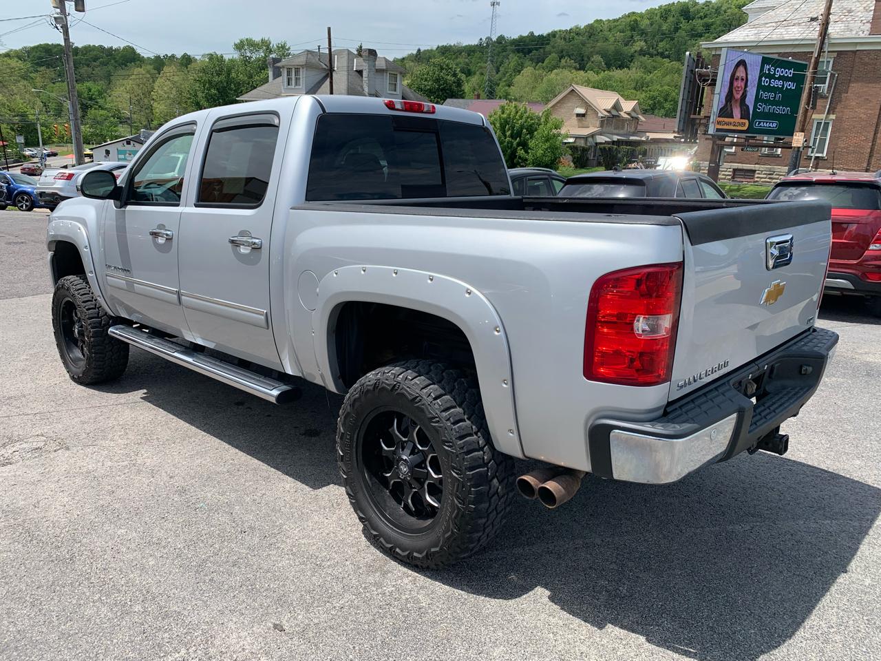 Chevrolet Silverado 1500 LTZ Crew Cab 4WD 2013