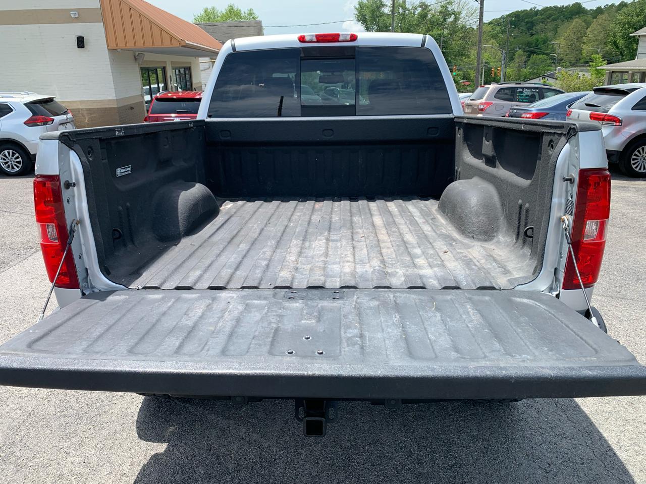 Chevrolet Silverado 1500 LTZ Crew Cab 4WD 2013