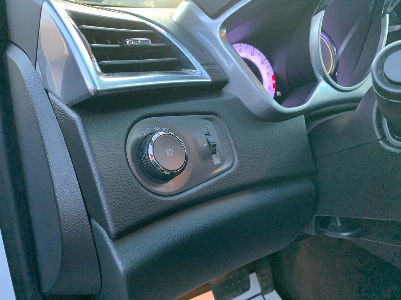 Cadillac SRX Performance AWD 2012