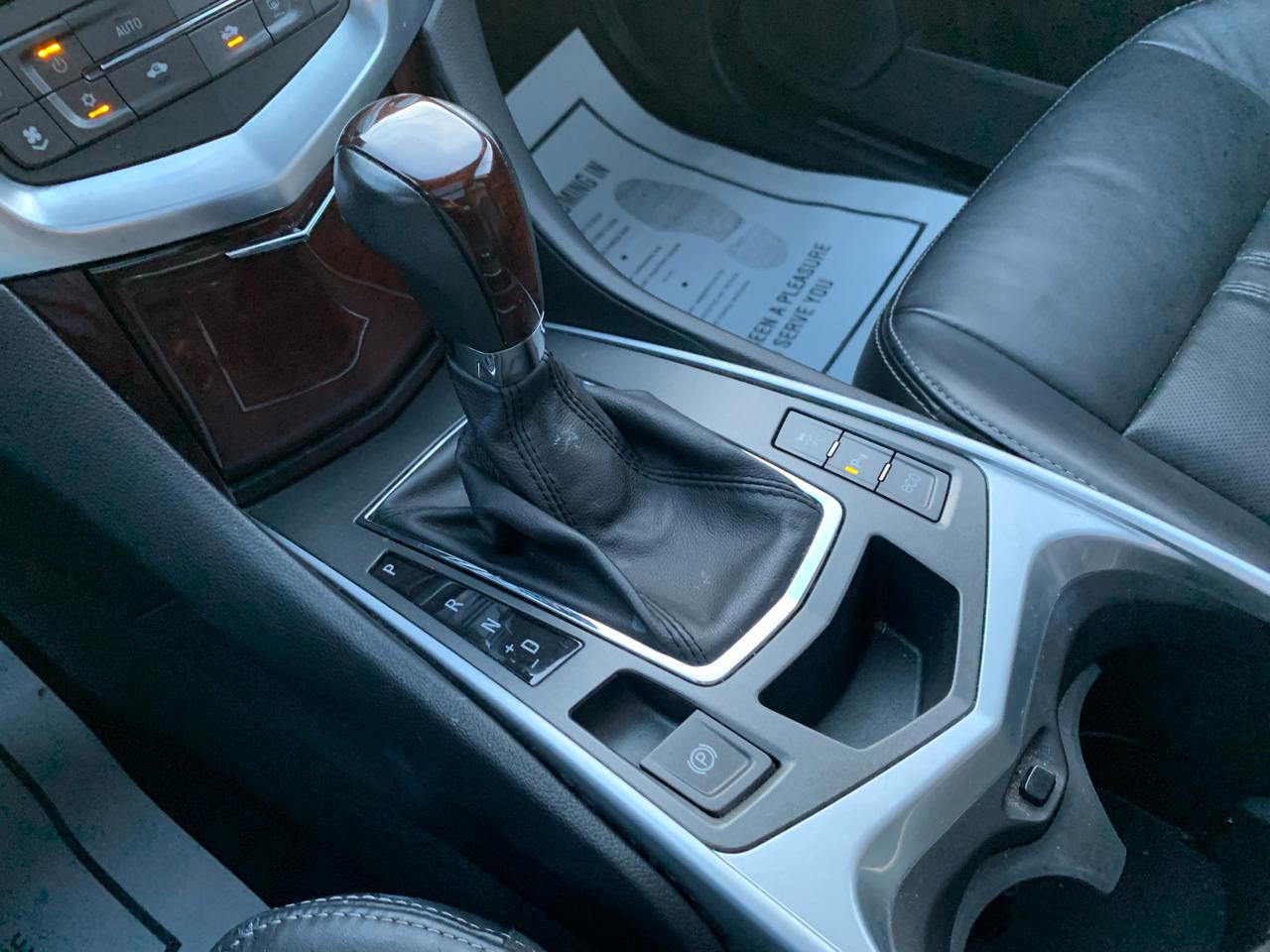 Cadillac SRX Performance AWD 2012