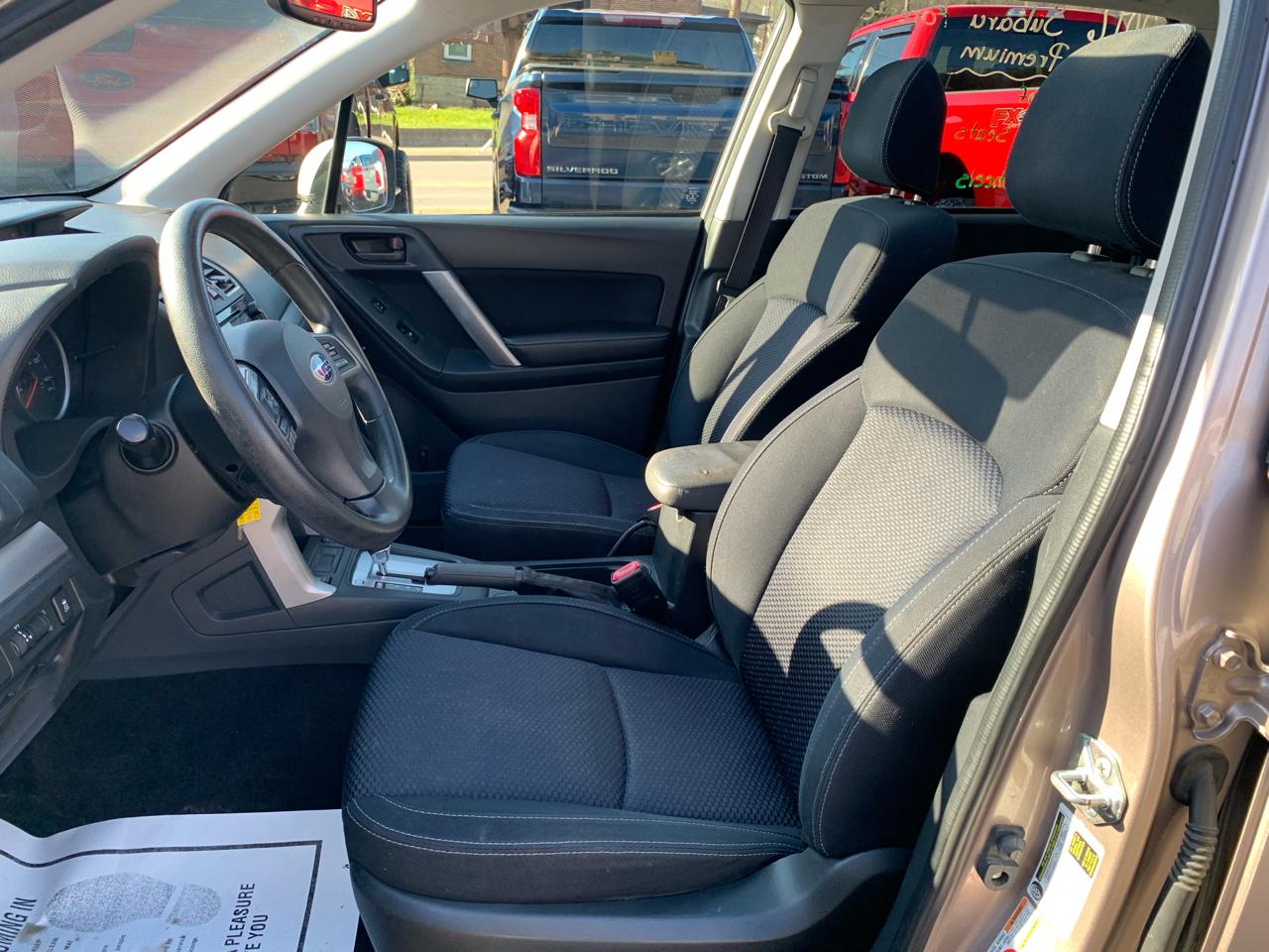 Subaru Forester 2.5i Premium PZEV CVT 2016