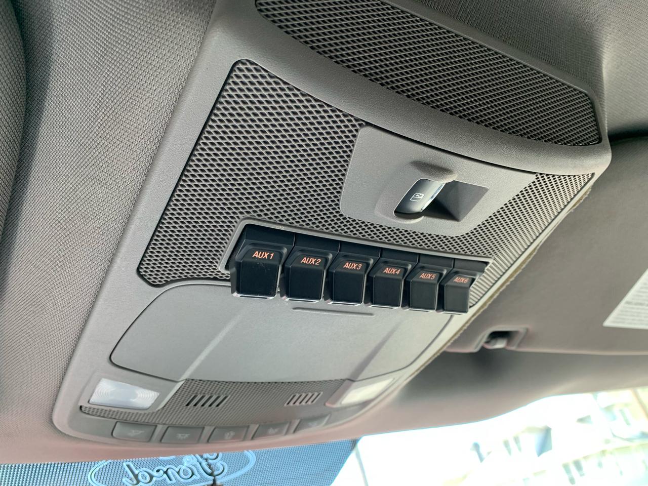 Ford F-350 SD FX4 Crew Cab 4WD 2017