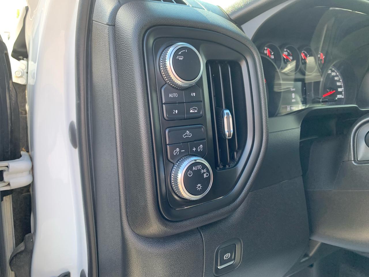 GMC Sierra 1500 4WD Crew Cab 153.0" 2021